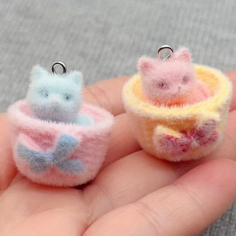 Pendentif chat en résine peluc - Resin Art Jewelry Kit avis et prix