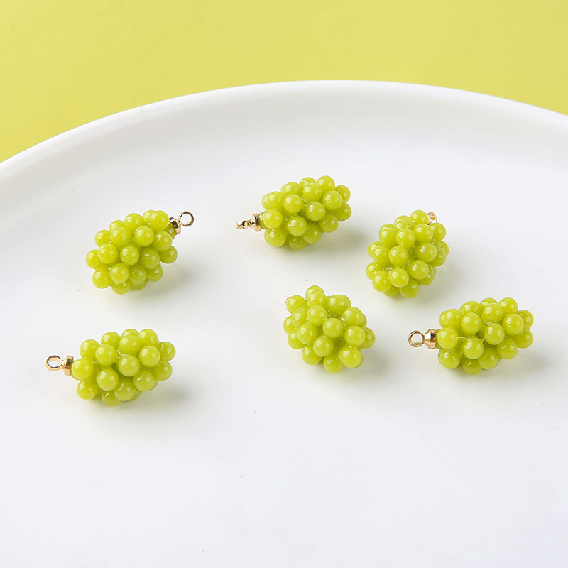 6 Breloques en résine en forme - Resin Art Jewelry Kit avis et prix